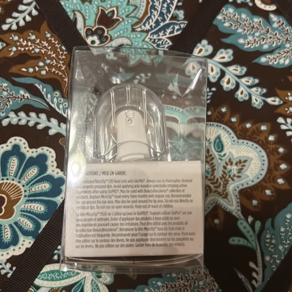 GloPro Eye-Eye Microtip Attachment - Picture 2 of 4